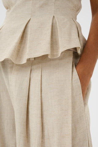  Gestuz Gzriava Linen Shorts