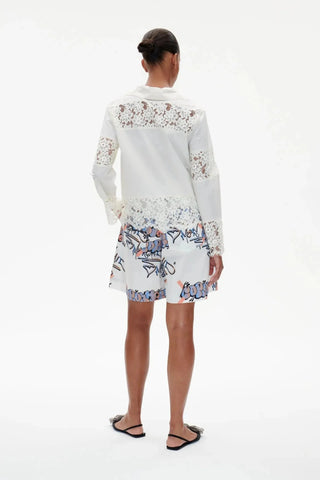 Baum Und Pferdgarten Shorts Narah White